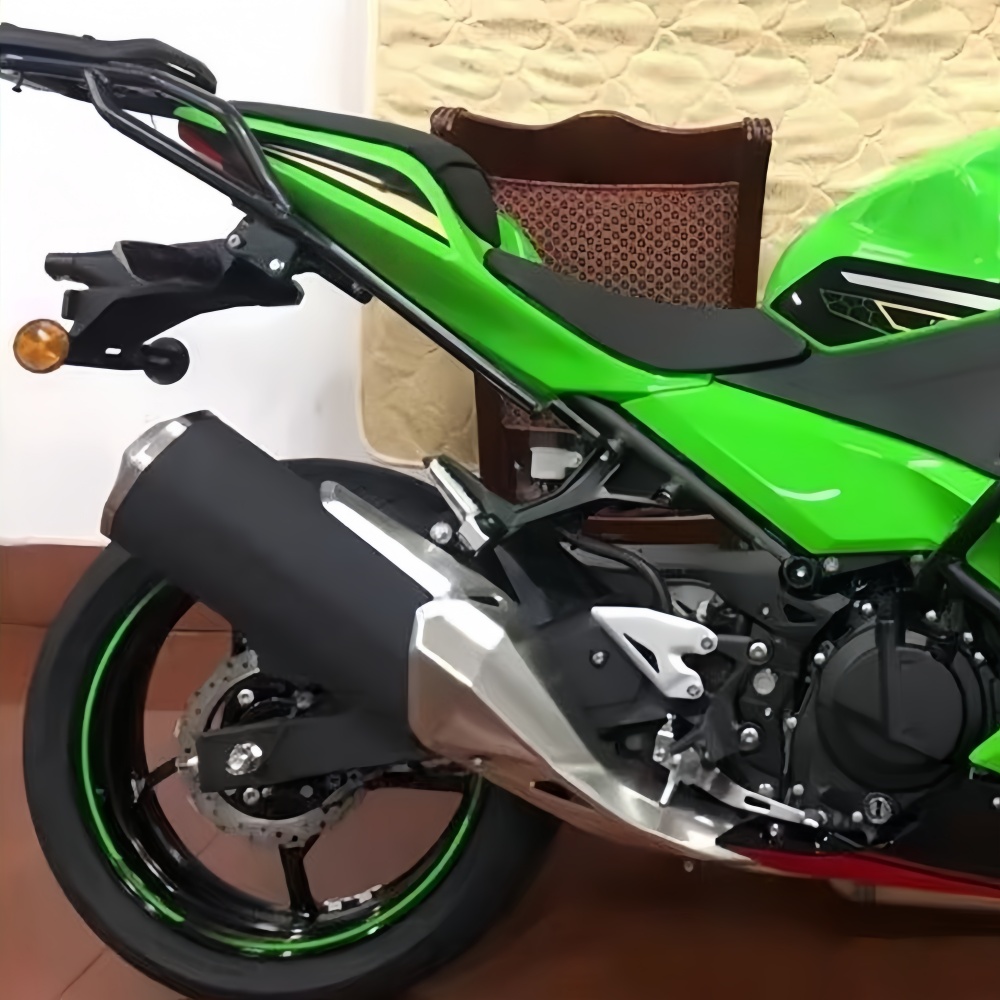 رف أمتعة خلفي للدراجات النارية - مراجعة Motorcycle Gear And Accessories وسعره